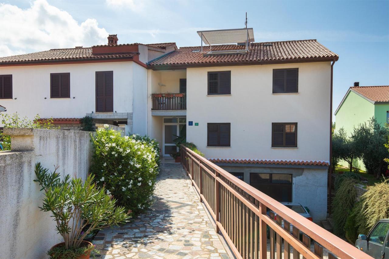 Apartman Piljan Пула Екстериор снимка